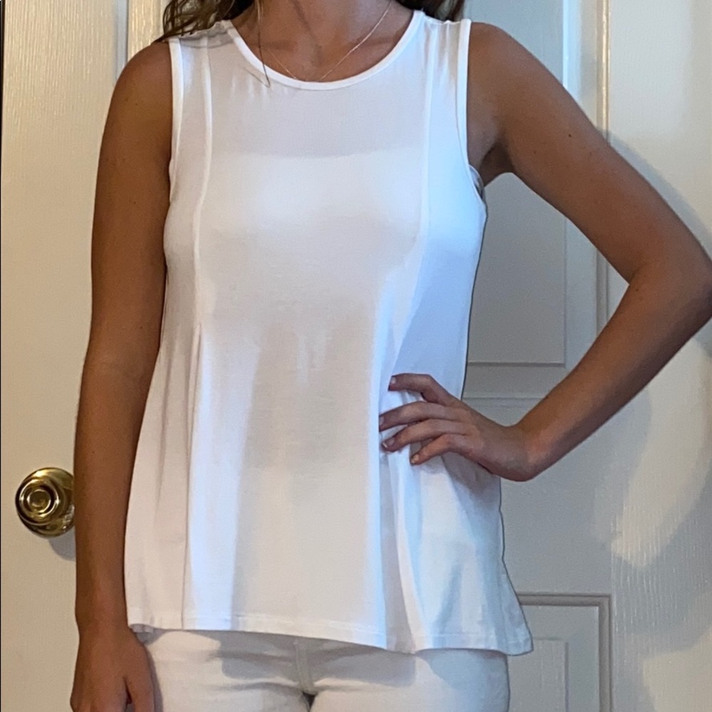 3/$10 Old Navy flowy white tank top